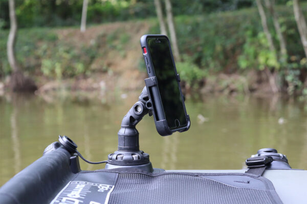 support téléphone 360° rotatif et inclinable à coller pour bateau pneumatique et float tube